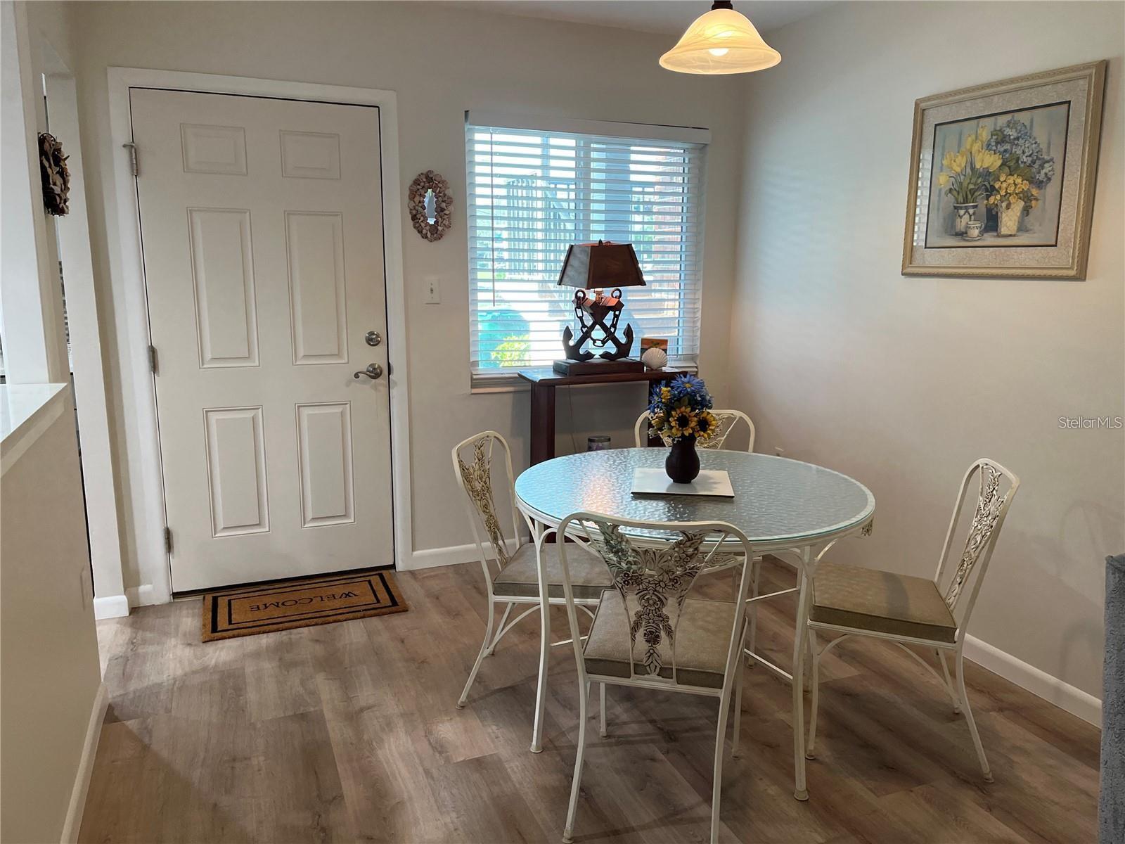 THE FOURTH BAYSHORE - Residential Lease