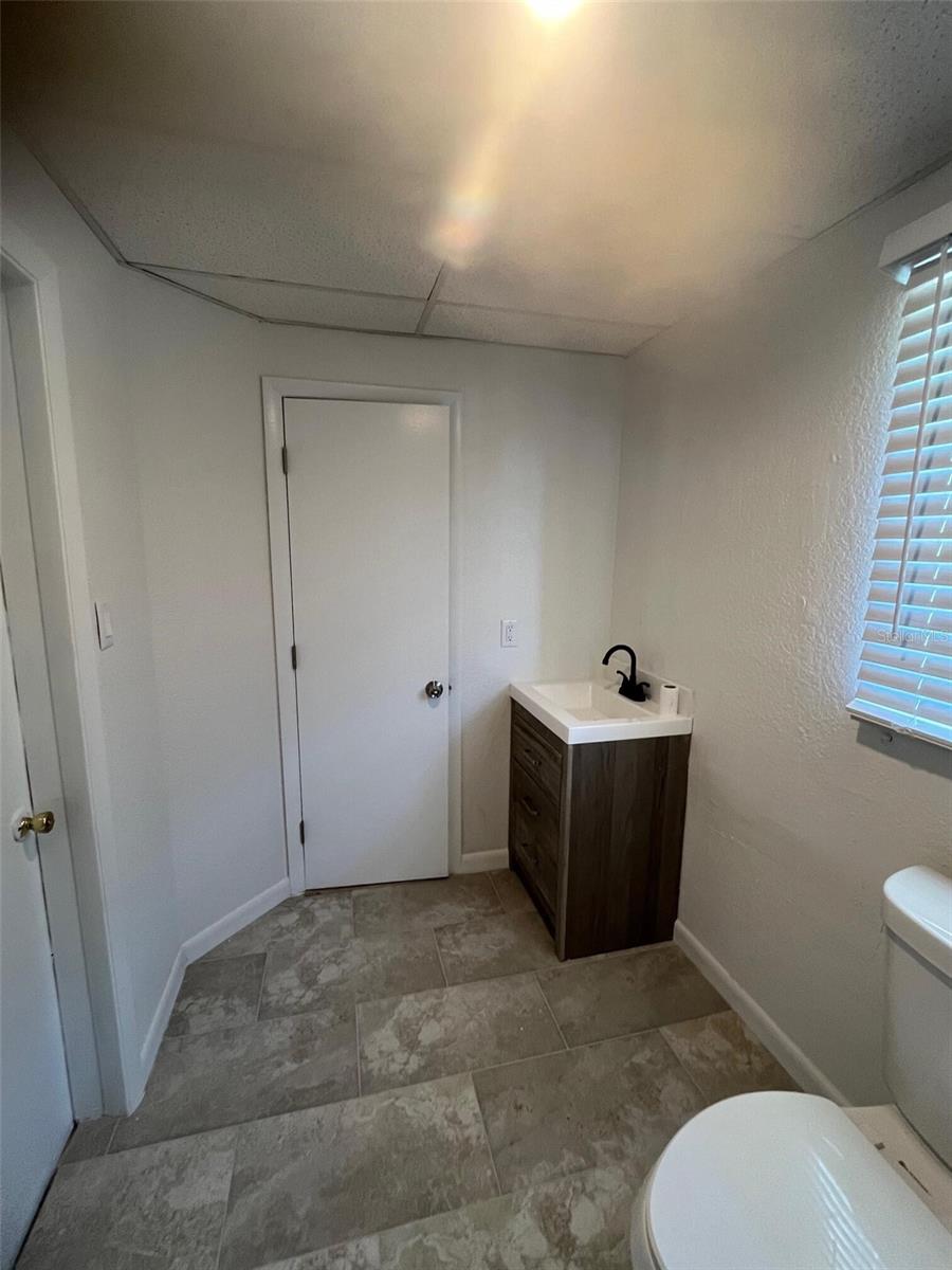 SOUTH VENICE - Residential