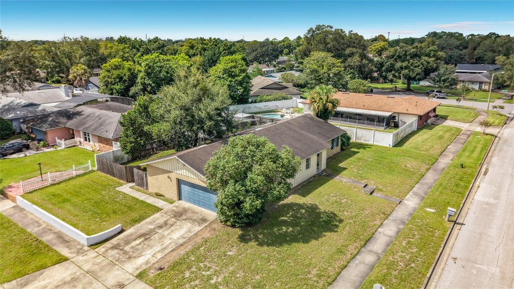 Photo of 5310 Nadine Street, Orlando, FL 32807 (MLS # O6443356)
