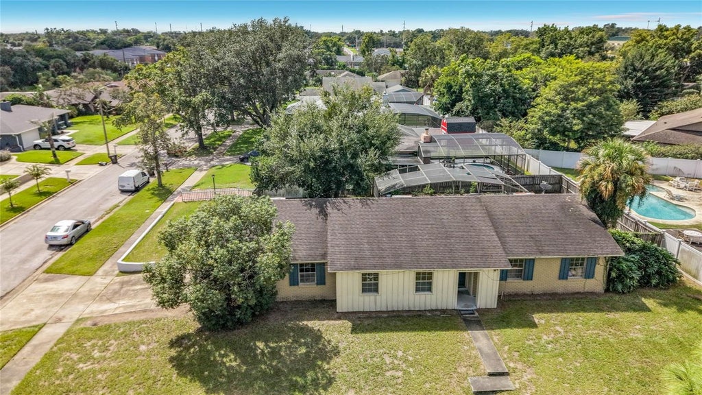 Photo of 5310 Nadine Street, Orlando, FL 32807 (MLS # O6443356)