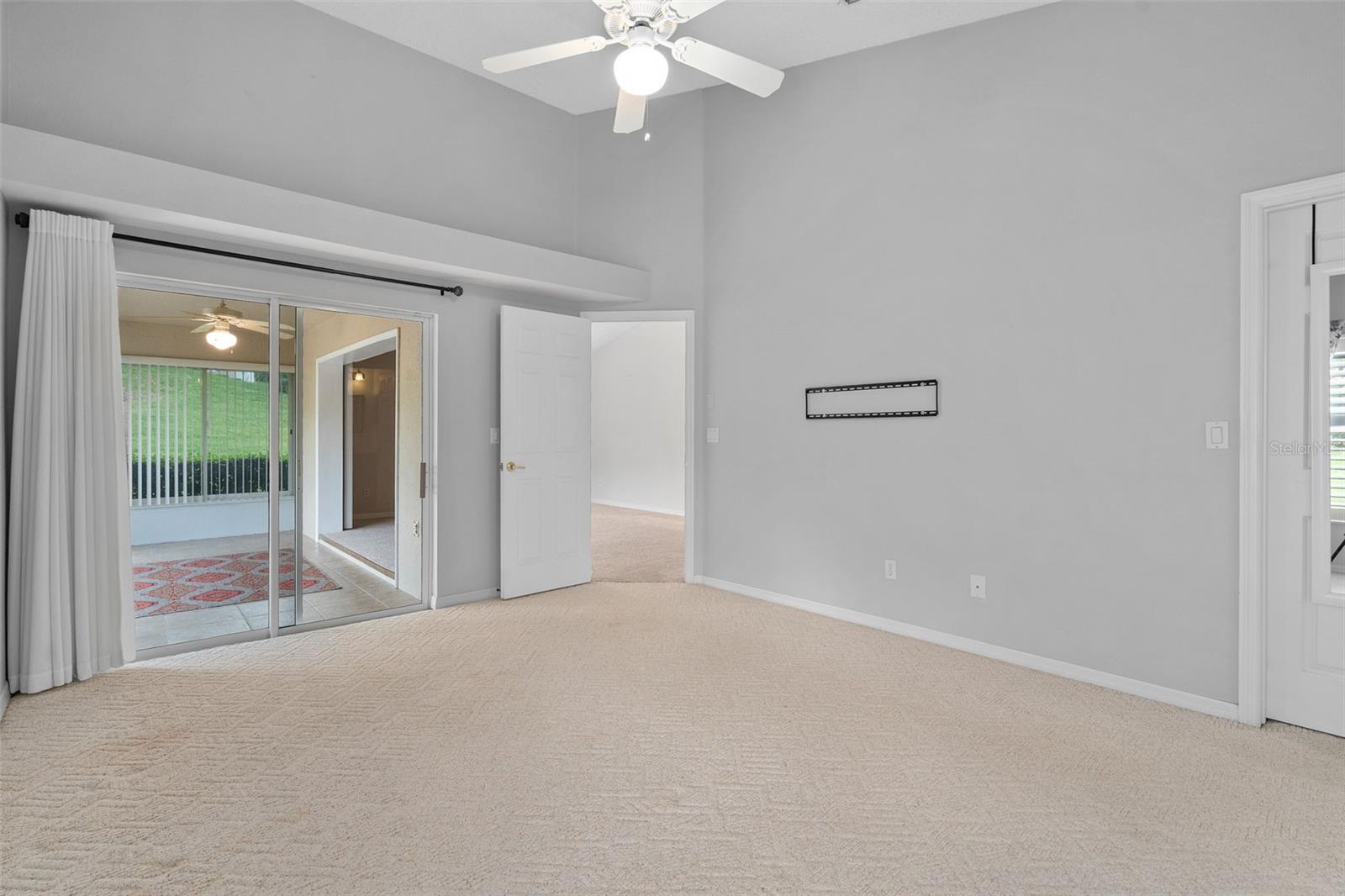 KINGS RIDGE - Residential