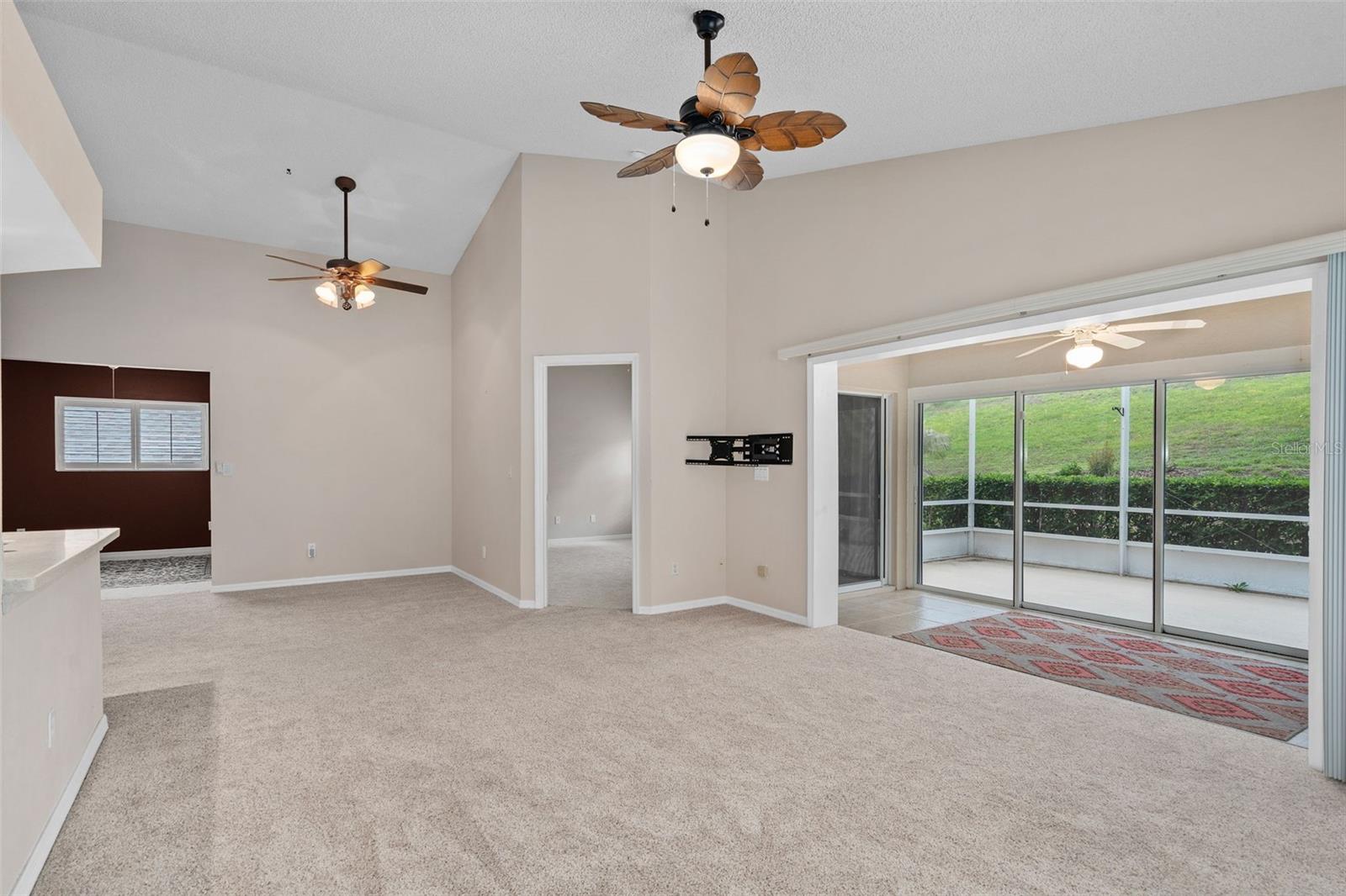 KINGS RIDGE - Residential