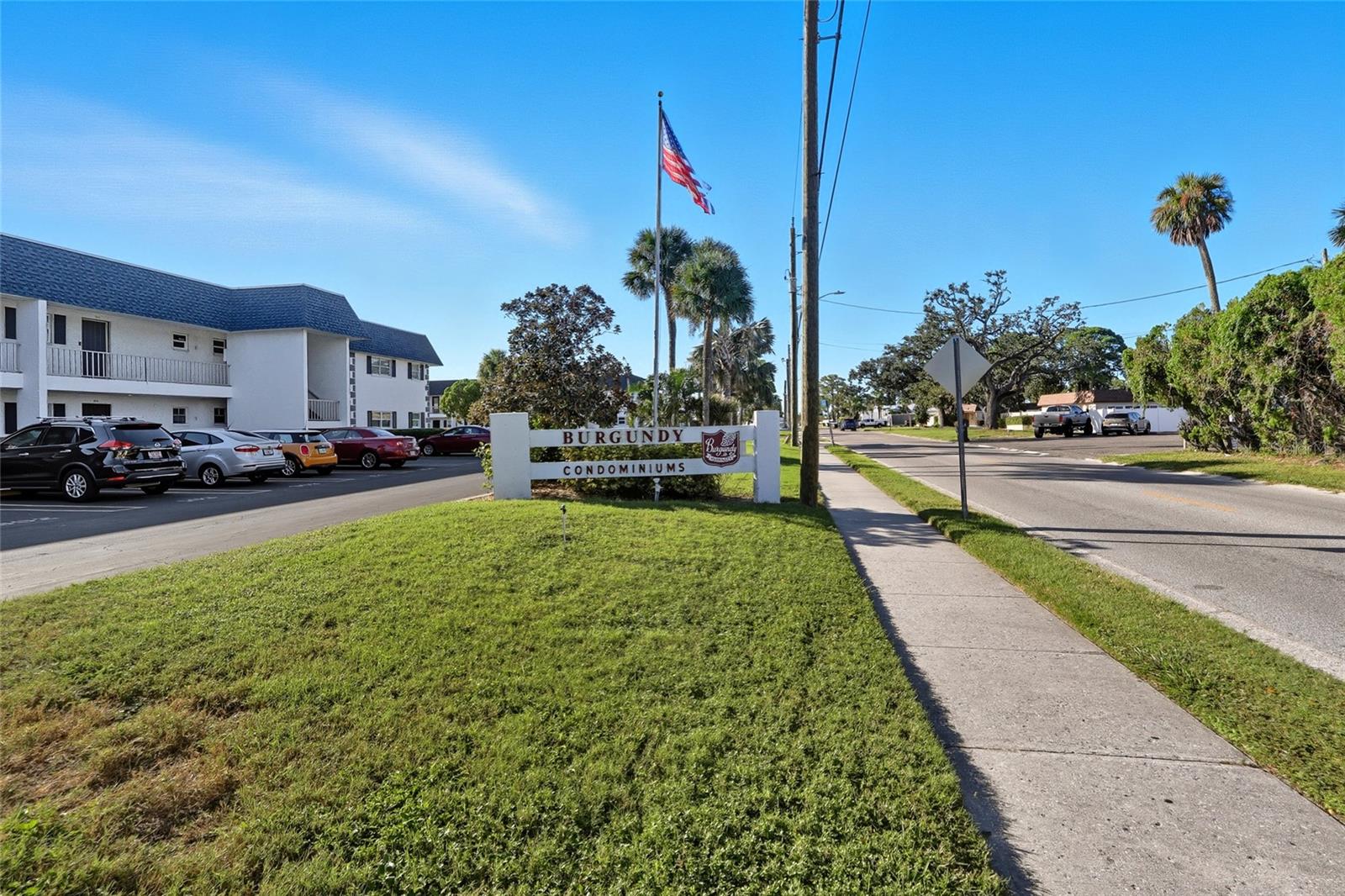BURGUNDY CONDOS - Residential