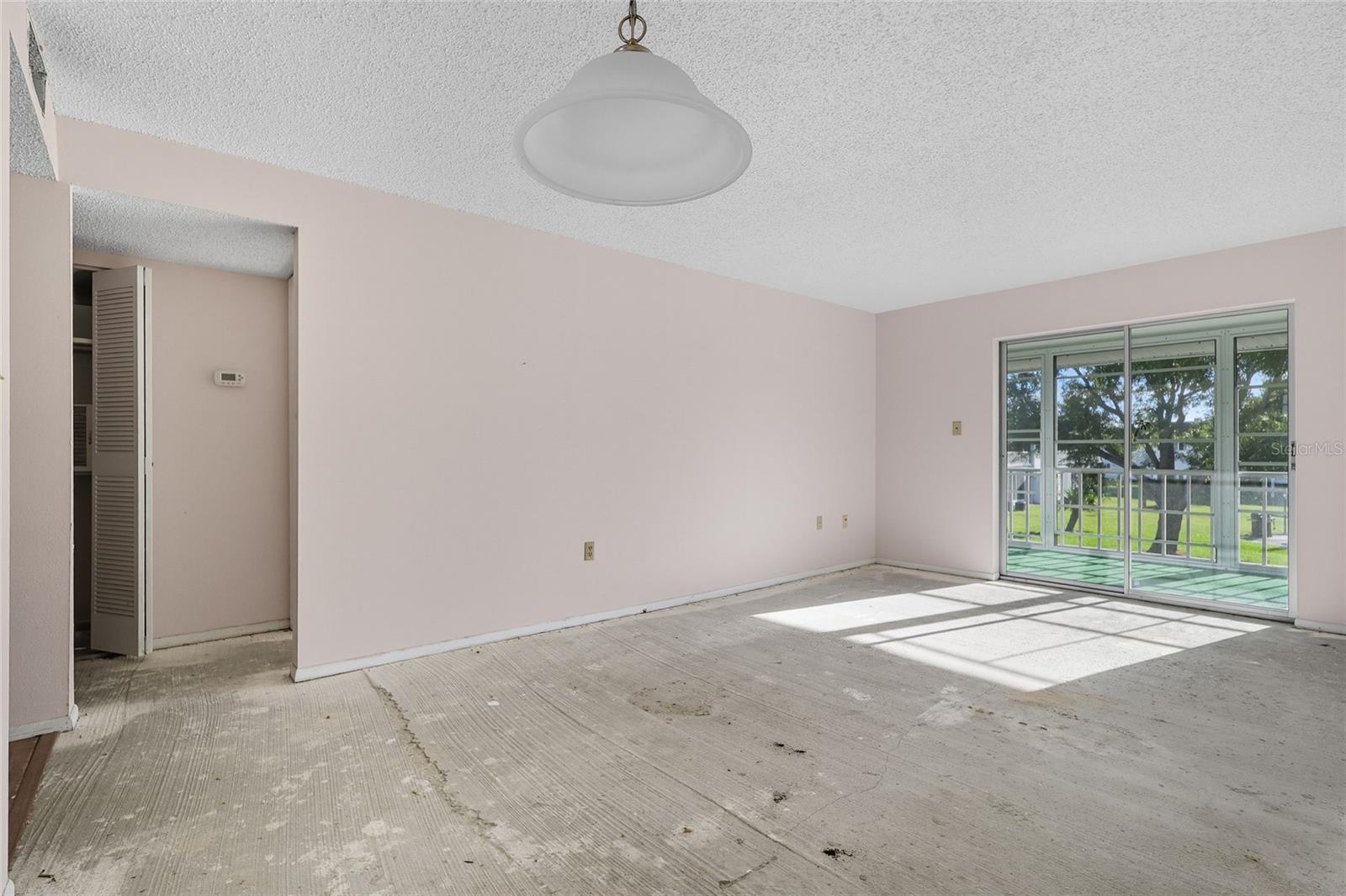 BURGUNDY CONDOS - Residential