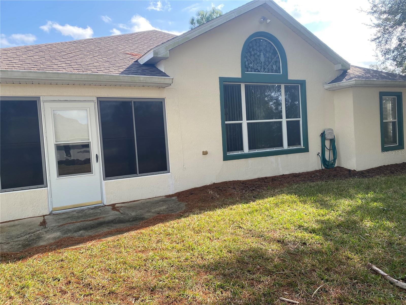 FOUNTAINS/OAK RUN PH I - Residential Lease