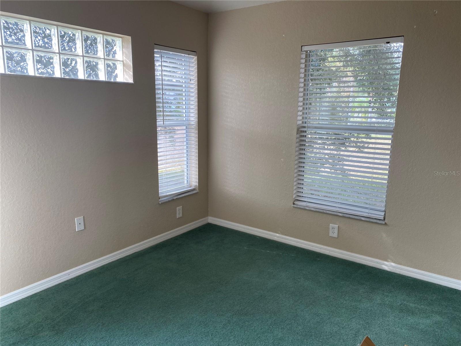 FOUNTAINS/OAK RUN PH I - Residential Lease