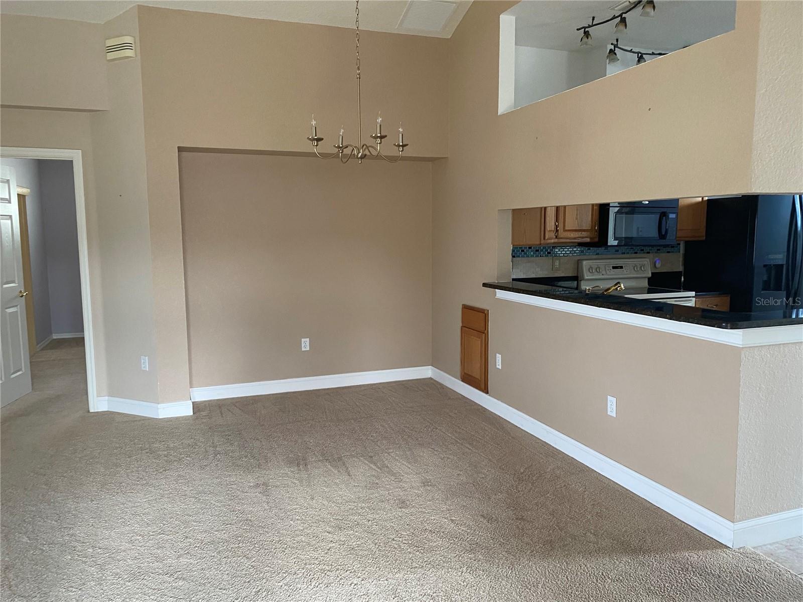 FOUNTAINS/OAK RUN PH I - Residential Lease