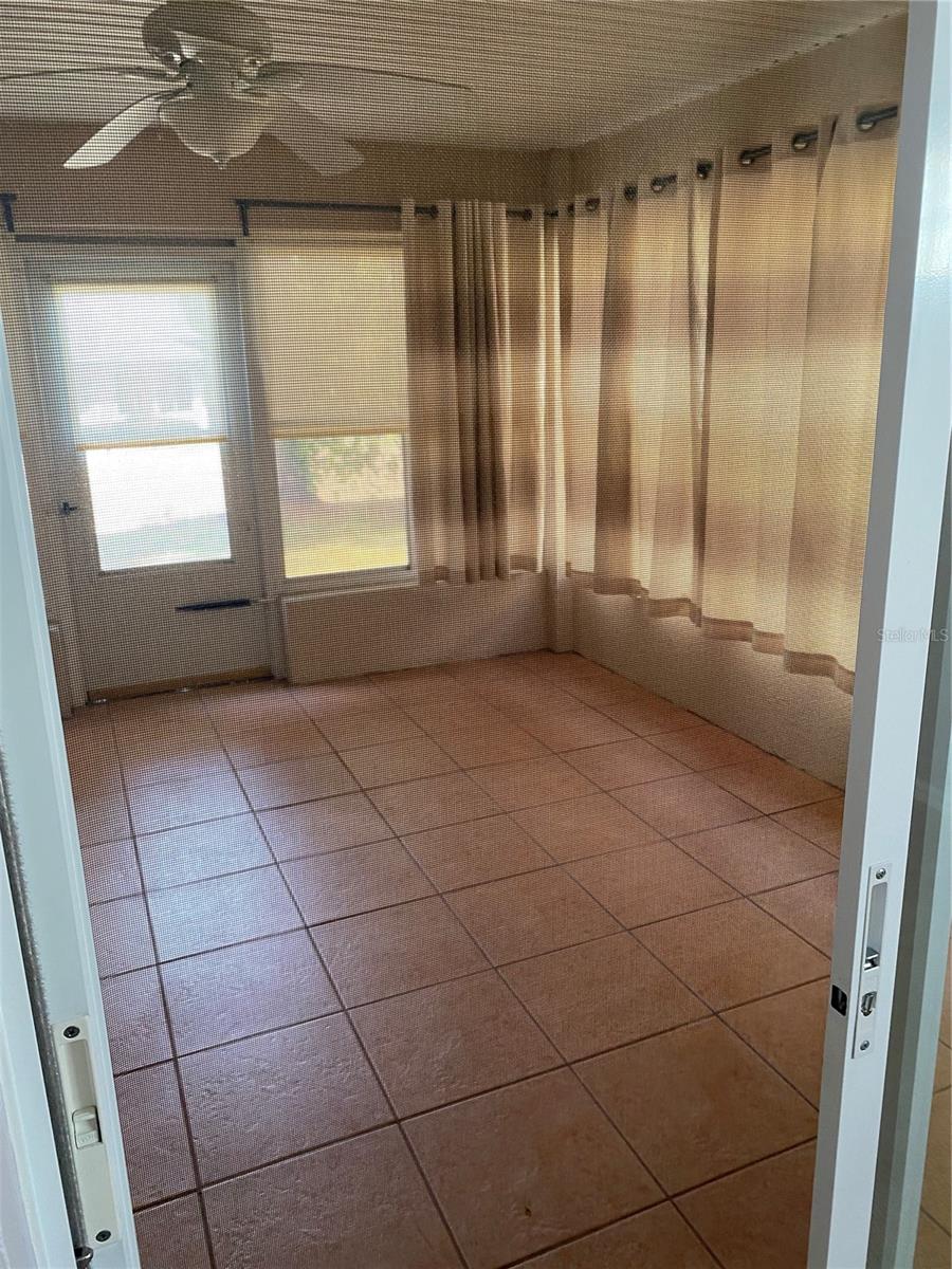 FOUNTAINS/OAK RUN PH I - Residential Lease