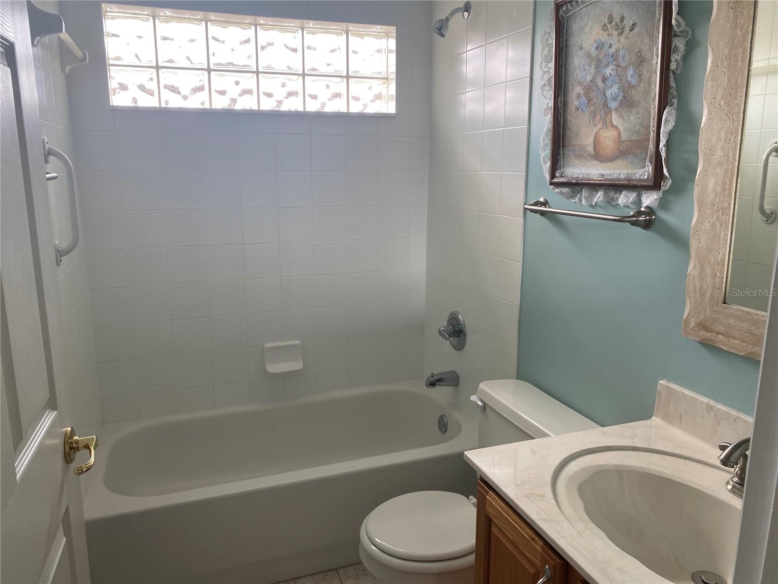 FOUNTAINS/OAK RUN PH I - Residential Lease