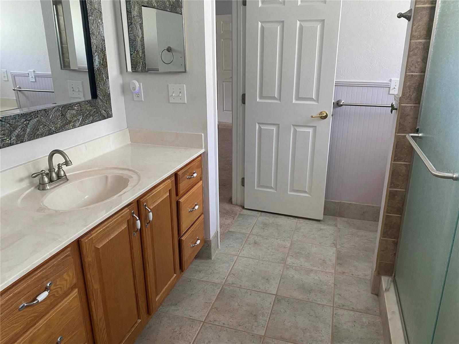 FOUNTAINS/OAK RUN PH I - Residential Lease