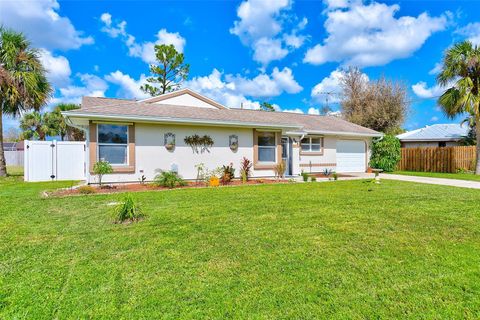 A home in PORT CHARLOTTE