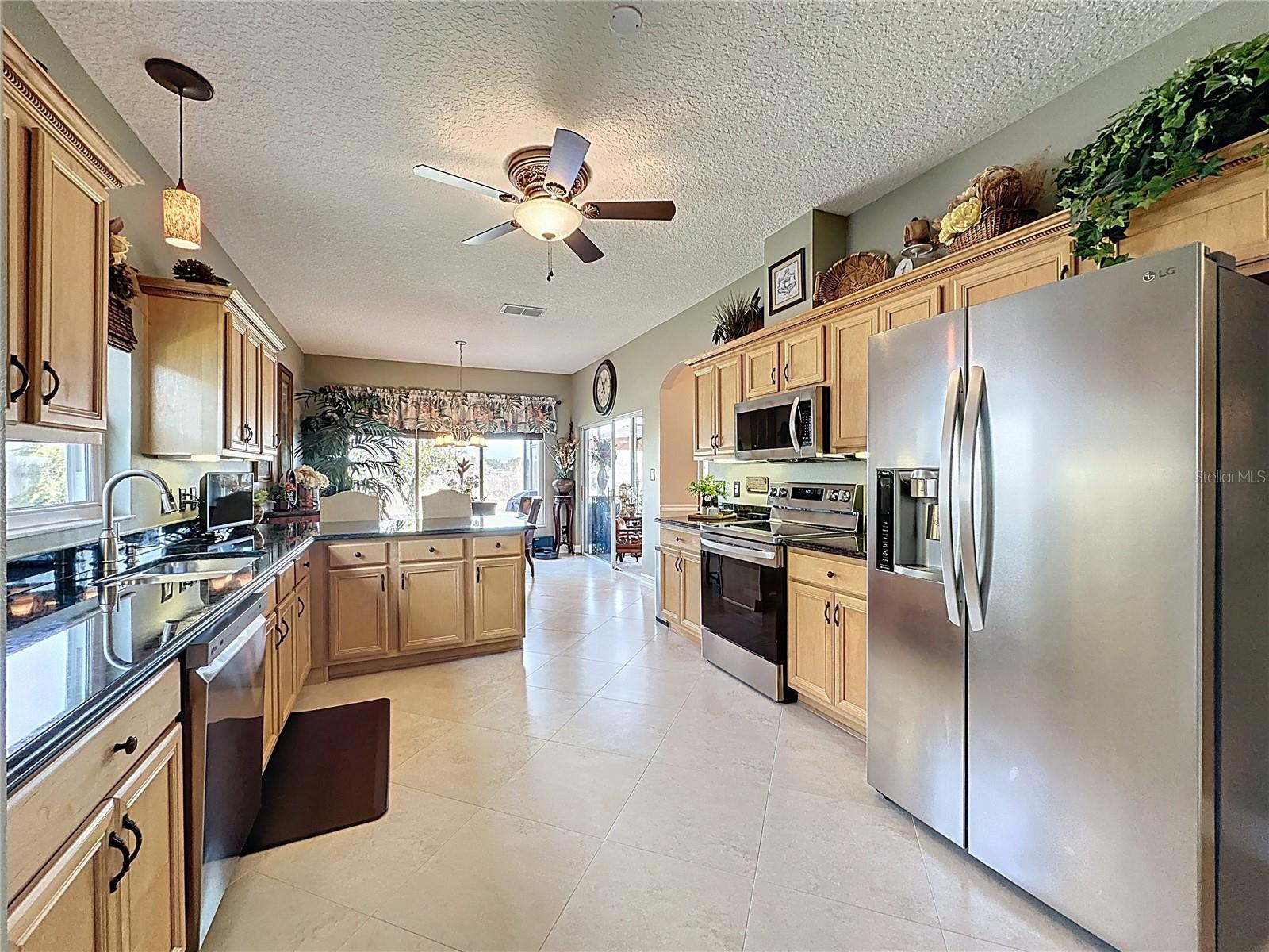 PLANTATION AT LEESBURG LONG MEADOW VILLAGE - Residential