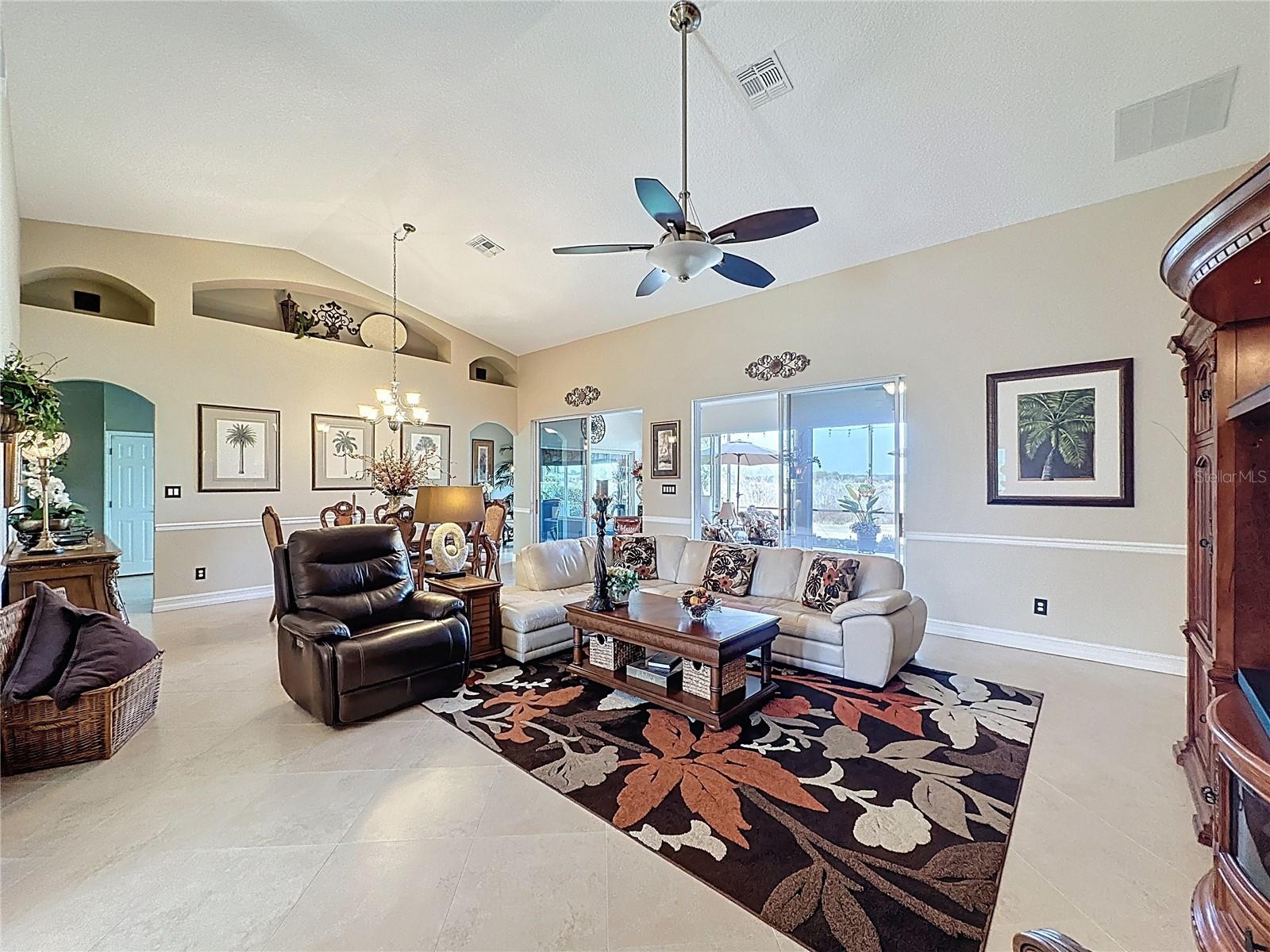 PLANTATION AT LEESBURG LONG MEADOW VILLAGE - Residential