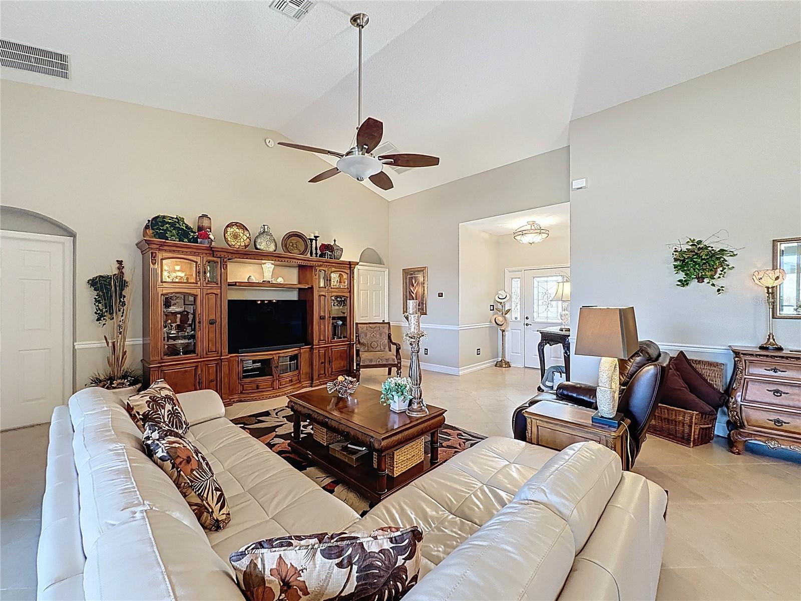 PLANTATION AT LEESBURG LONG MEADOW VILLAGE - Residential