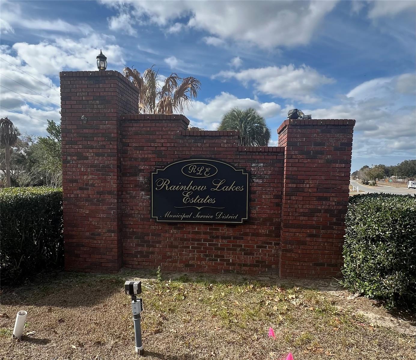 RAINBOW LAKES ESTATES - Land