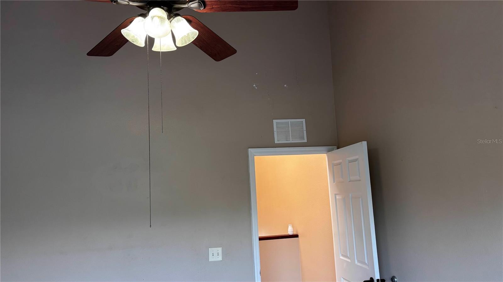 NEW TRIAD TWNHMS OF CARROLL - Residential Lease