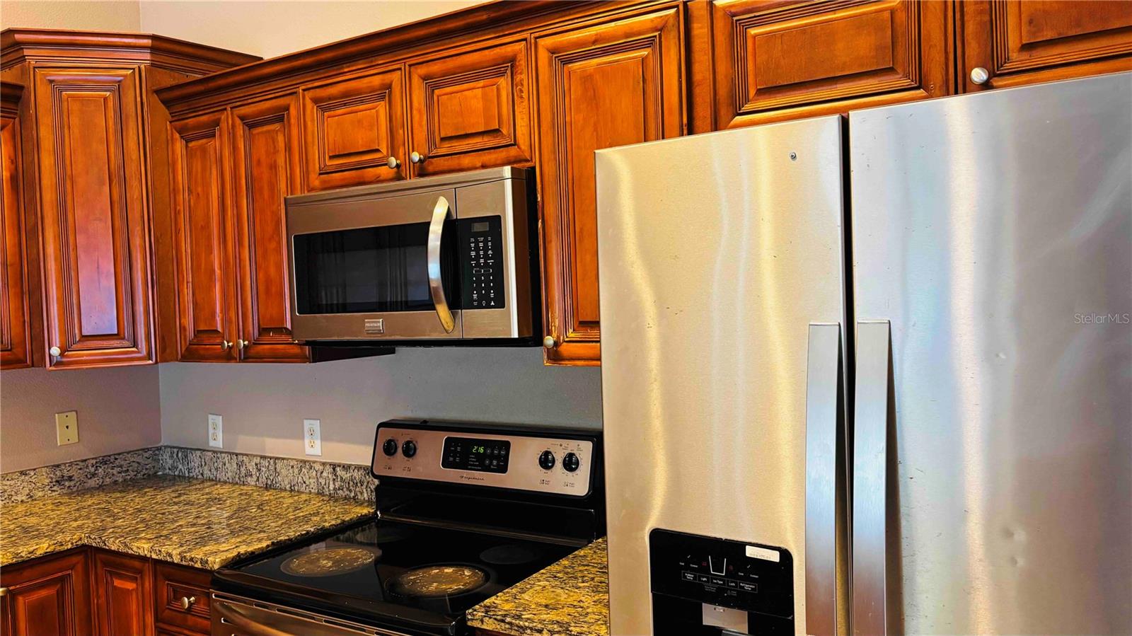 NEW TRIAD TWNHMS OF CARROLL - Residential Lease