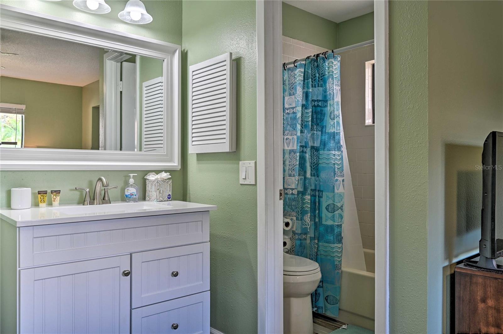 COUNTRY VILLAGE UNIT 2 - Residential