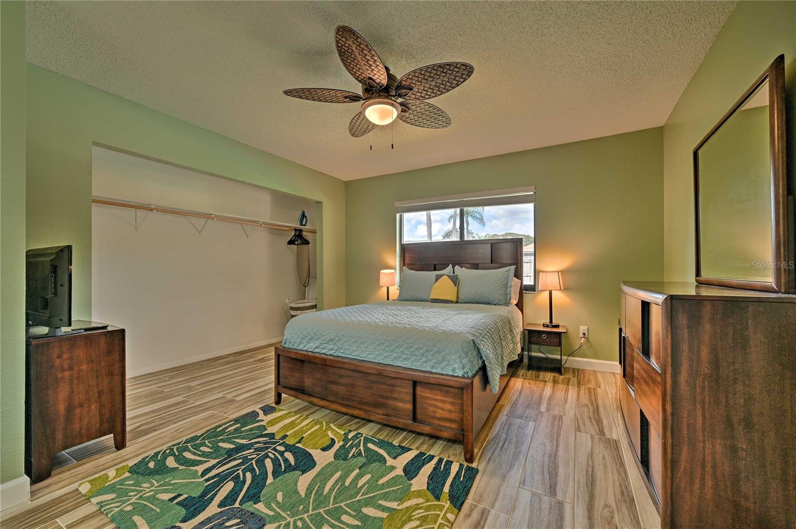 COUNTRY VILLAGE UNIT 2 - Residential