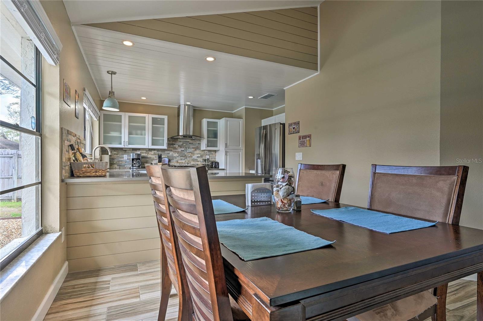 COUNTRY VILLAGE UNIT 2 - Residential