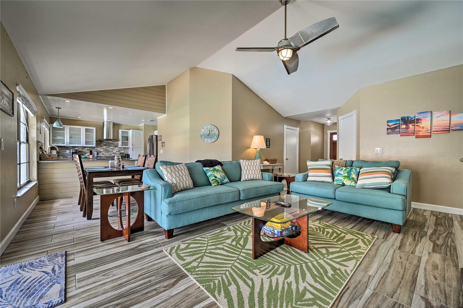 COUNTRY VILLAGE UNIT 2 - Residential