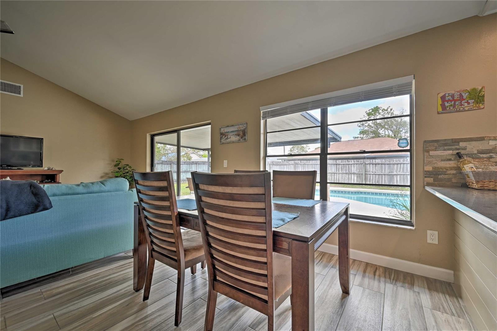 COUNTRY VILLAGE UNIT 2 - Residential