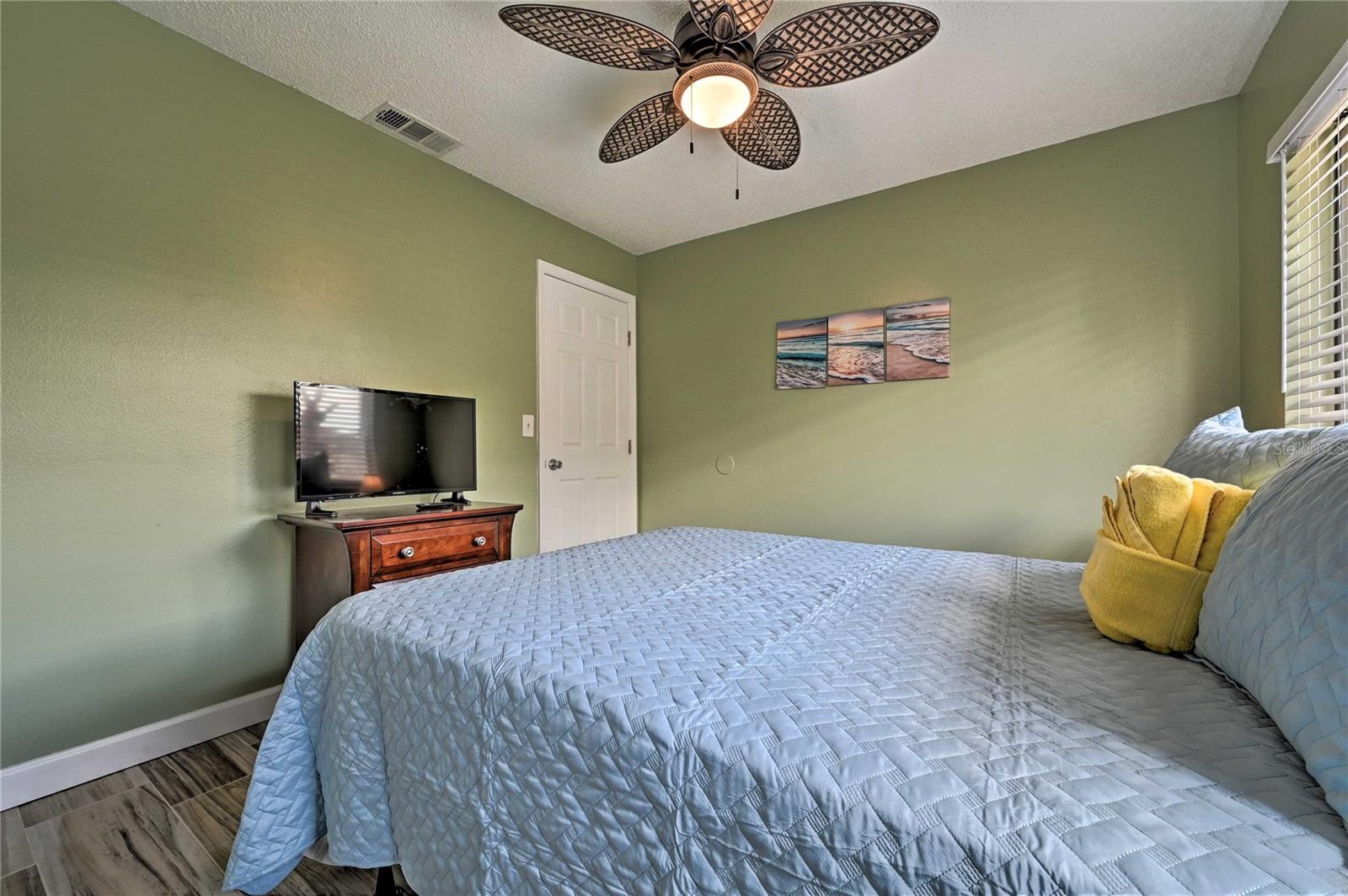 COUNTRY VILLAGE UNIT 2 - Residential
