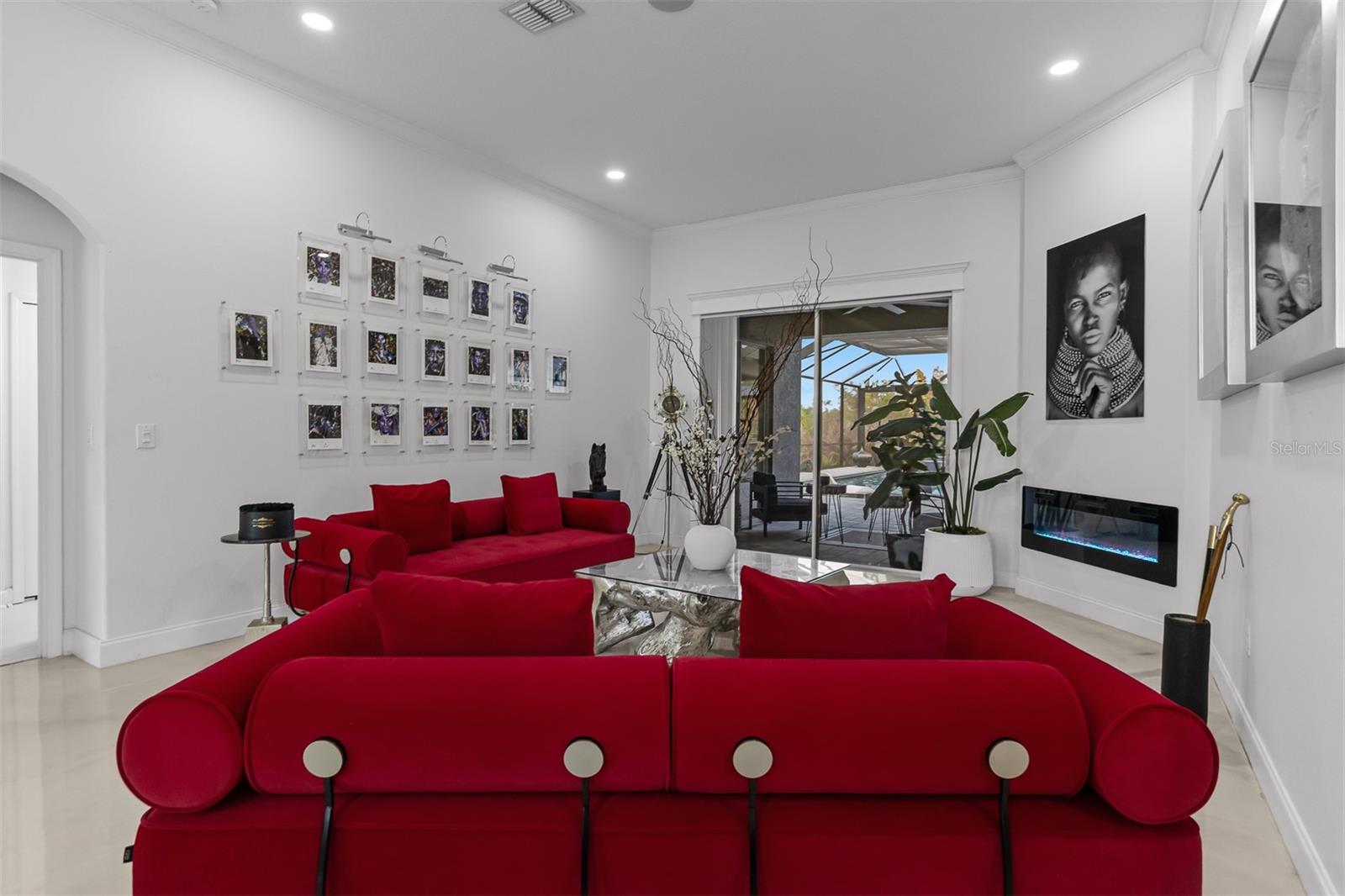 SPYGLASS AT RIVER BEND - Residential