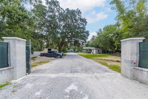 201 S LAKEWOOD DRIVE BRANDON FL 33511