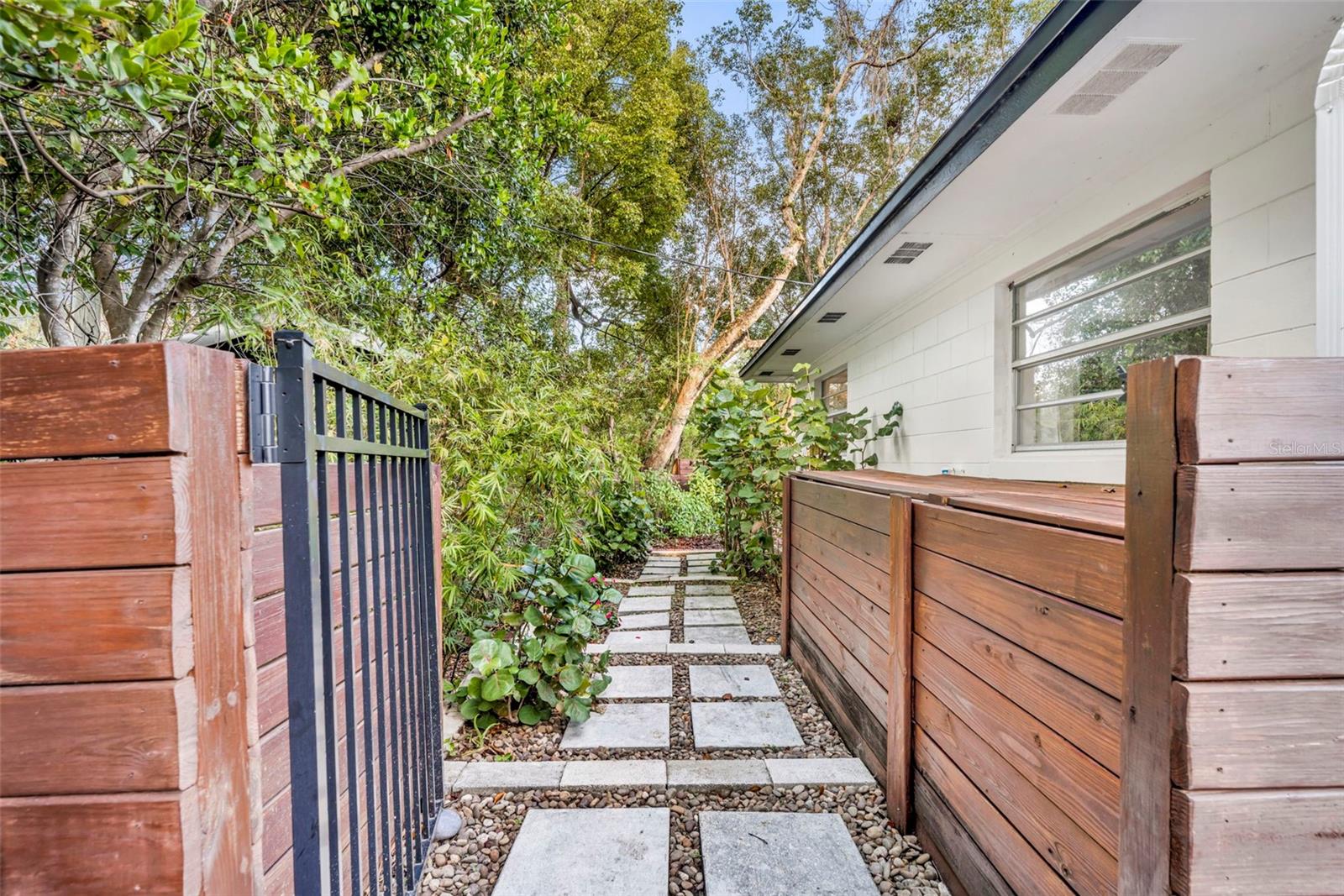 DOMMERICH WOODS - Residential