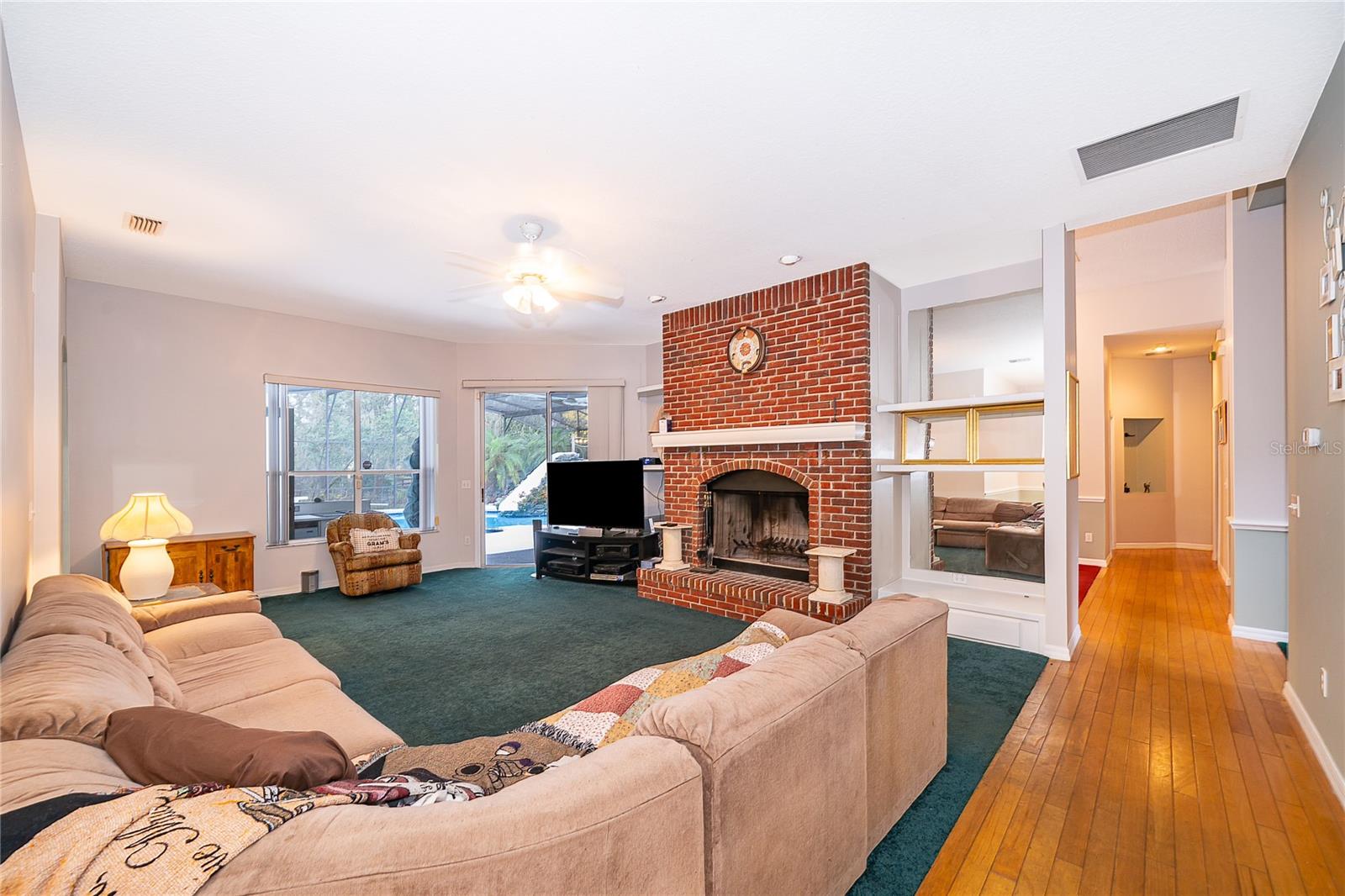 SUSAN WOODS - Residential