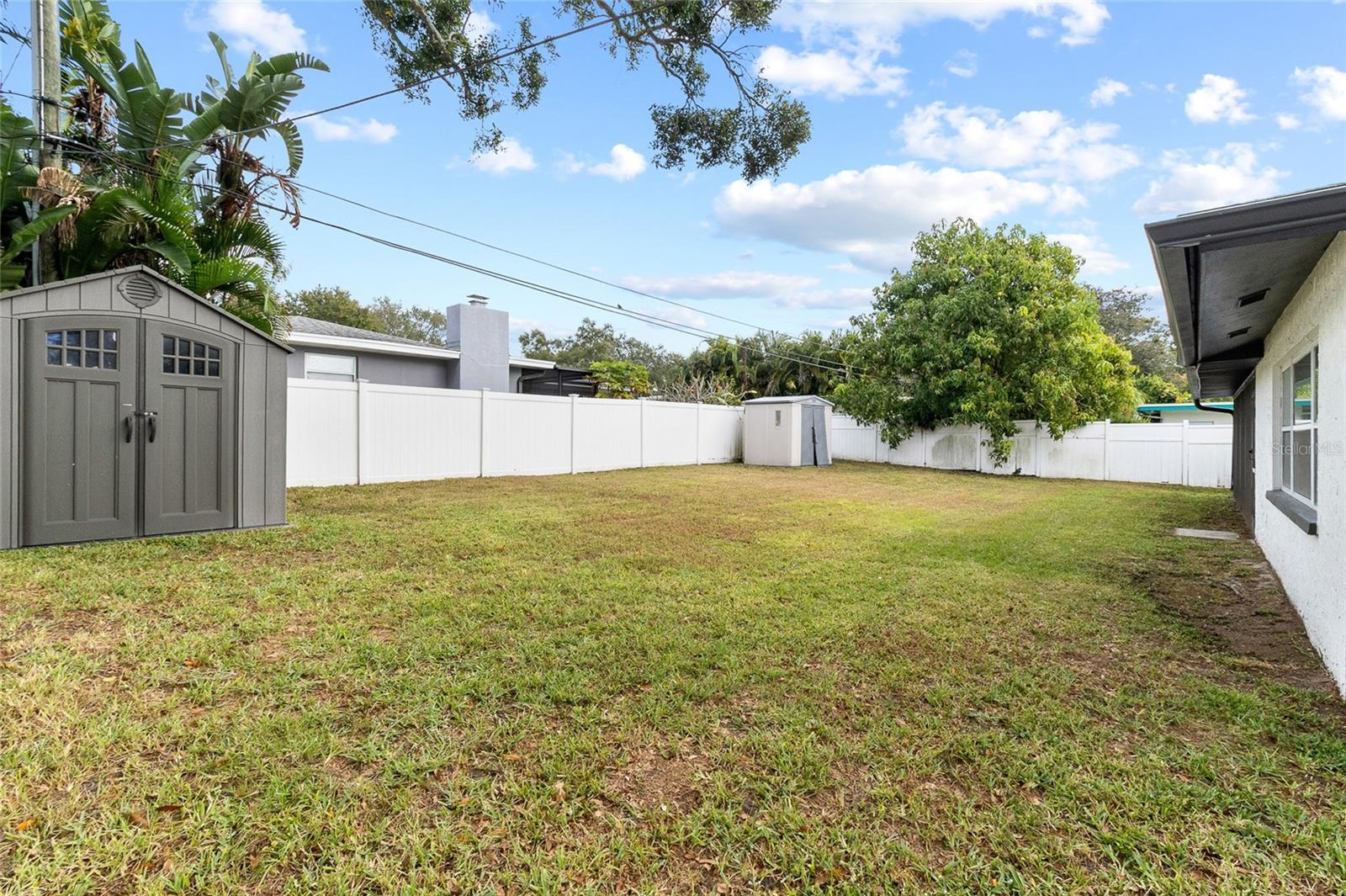 FAIR OAKS 2ND ADD - Residential Lease