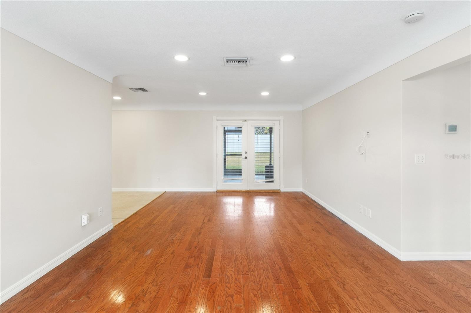 FAIR OAKS 2ND ADD - Residential Lease