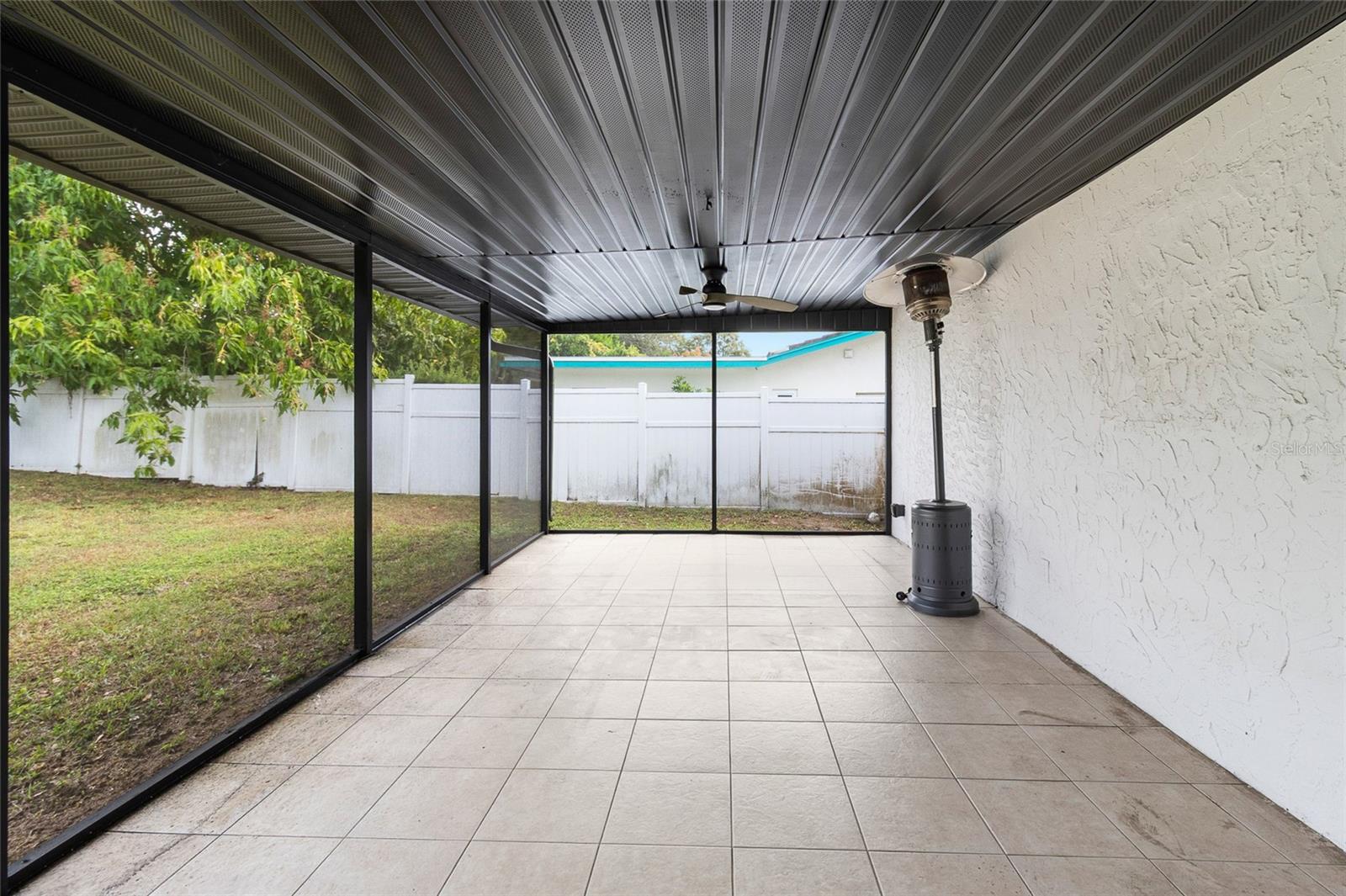 FAIR OAKS 2ND ADD - Residential Lease