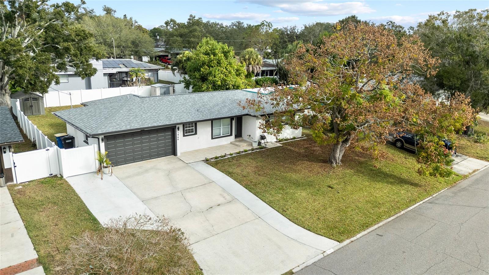 FAIR OAKS 2ND ADD - Residential Lease