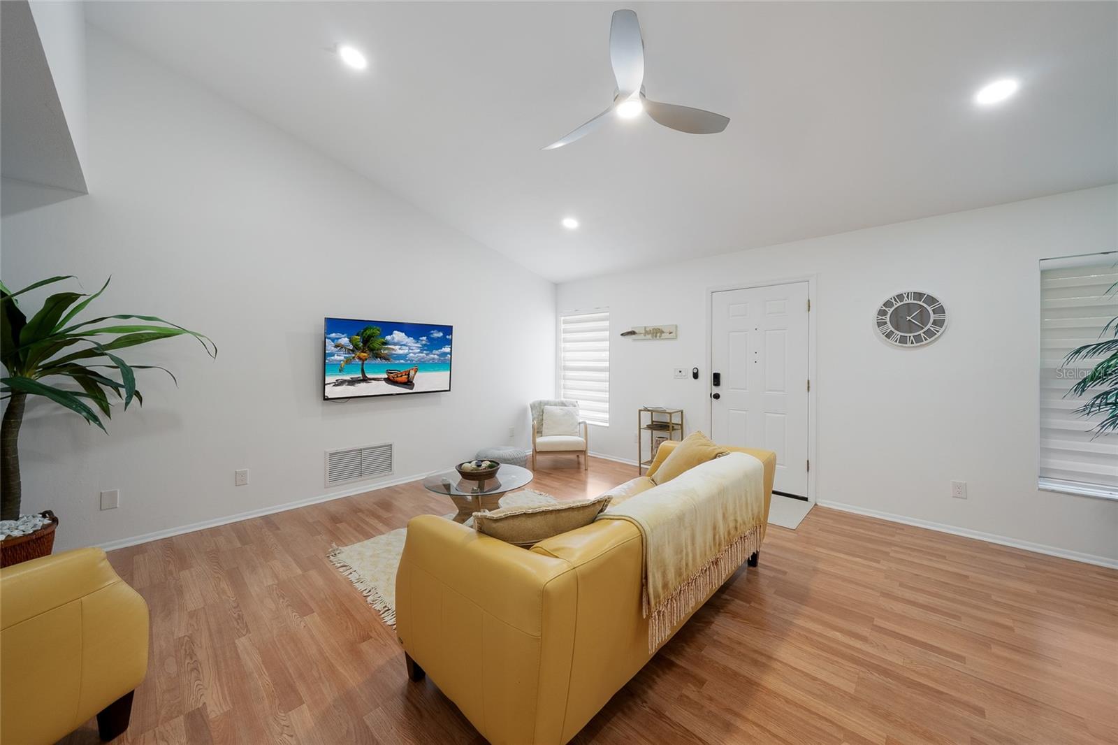 643 MOBILE ROAD