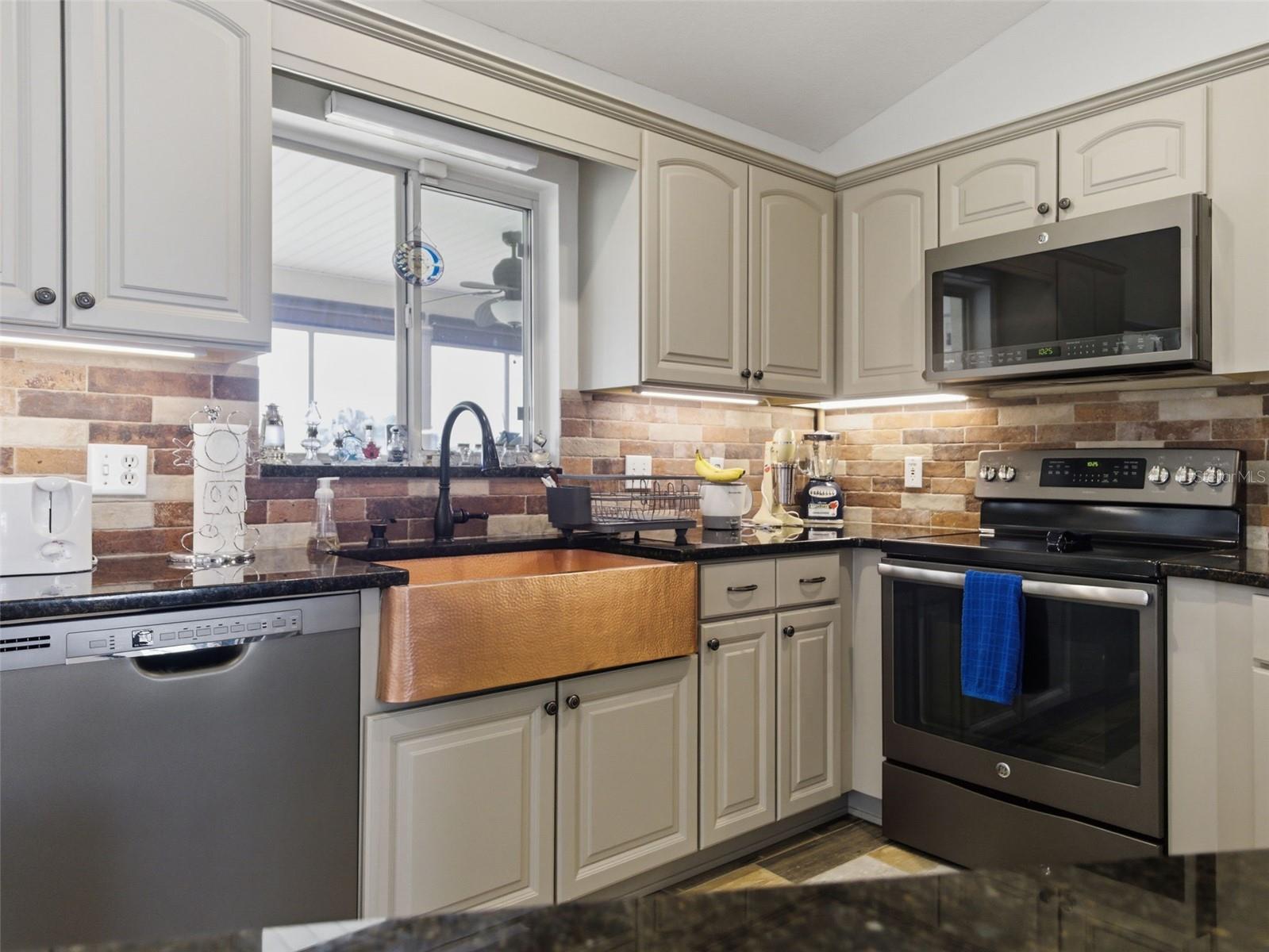 OCALA PALMS UN 06 - Residential