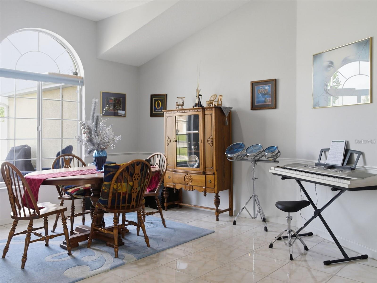 OCALA PALMS UN 06 - Residential