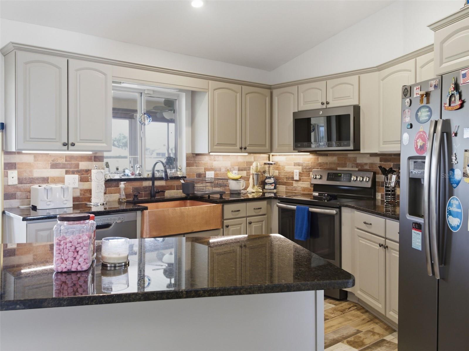 OCALA PALMS UN 06 - Residential