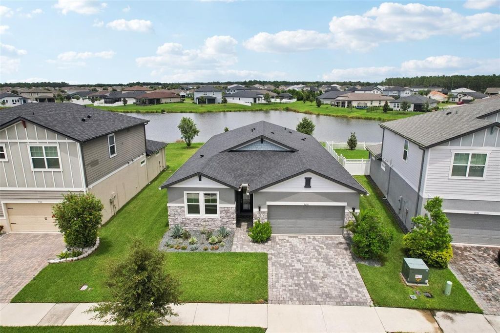 Photo of 7096 Heron Walk Lane, Wesley Chapel, FL 33545 (MLS # TB8415578)