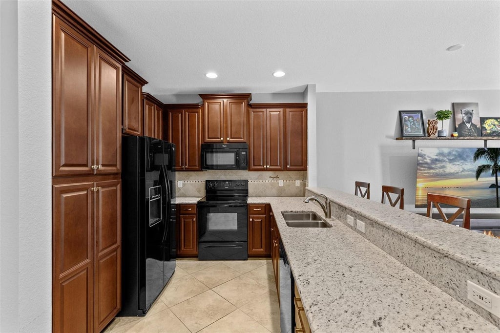 Photo of 8442 Kelsall Drive, Orlando, FL 32832 (MLS # S5156431)