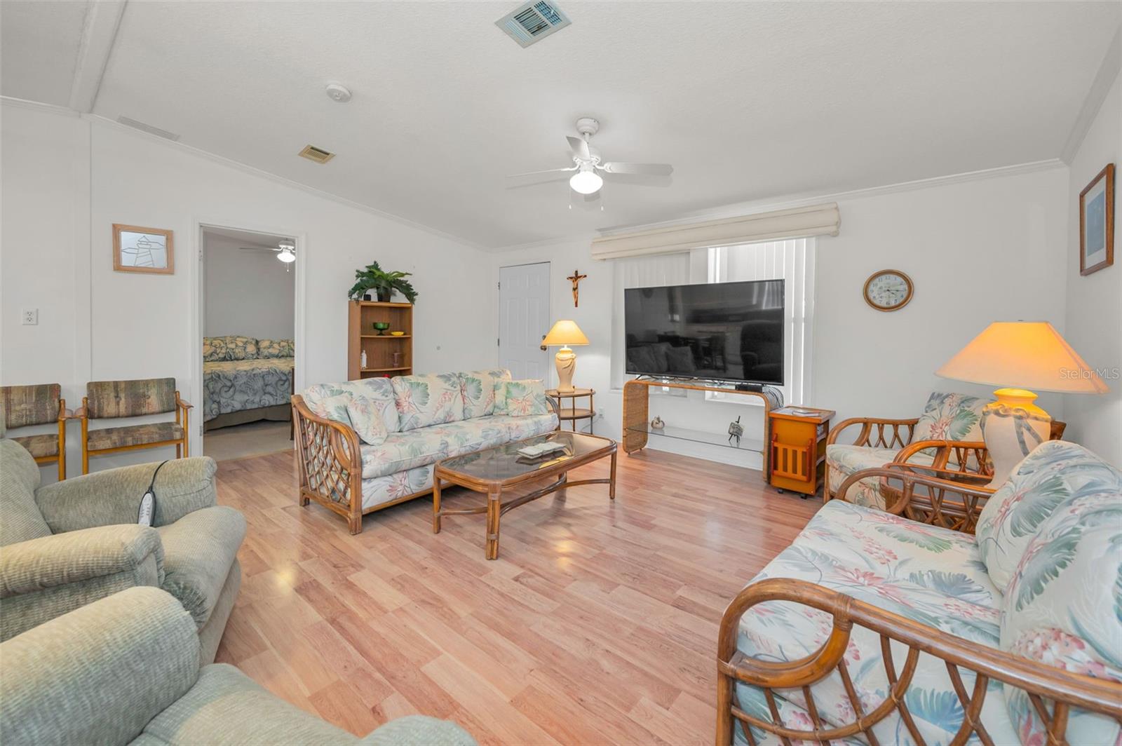 TARPON SHORES MOBILE HOME VILLAGE UNREC - Residential