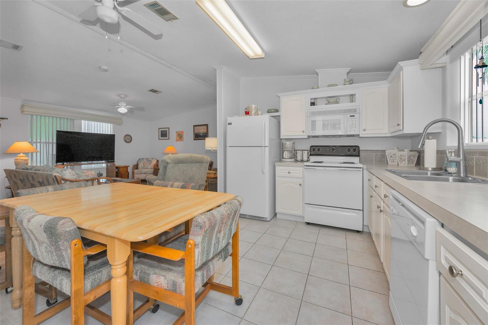 TARPON SHORES MOBILE HOME VILLAGE UNREC - Residential