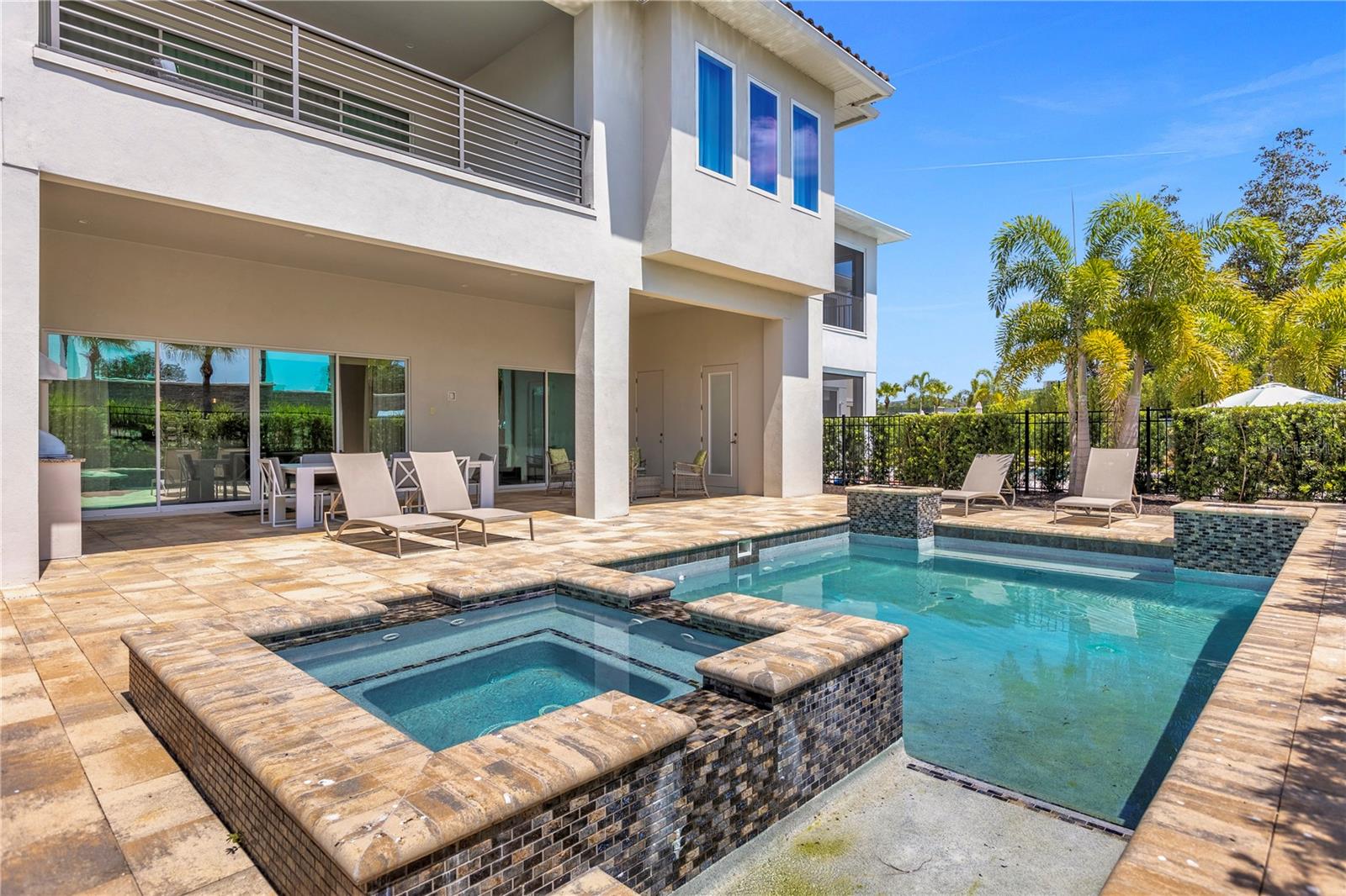 REUNION WEST FAIRWAYS 17 & 18 REP - Residential