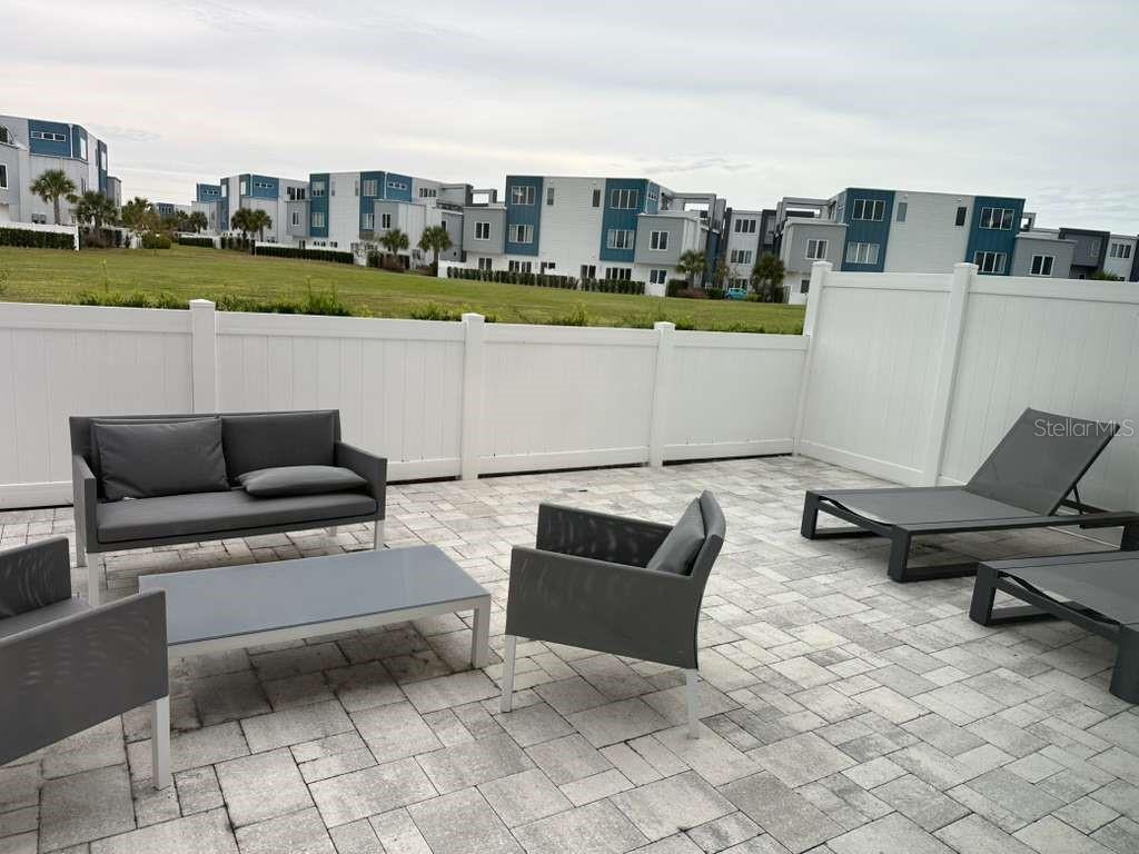 SPECTRUM AT REUNION CONDO PH 11 - Residential Lease