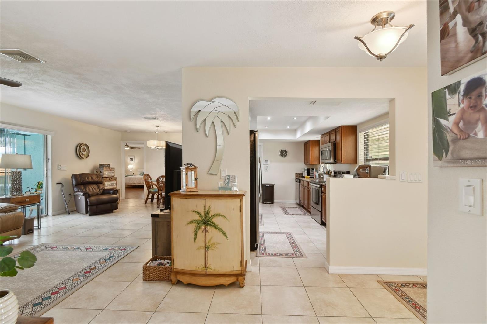 PINE LAKES - Residential