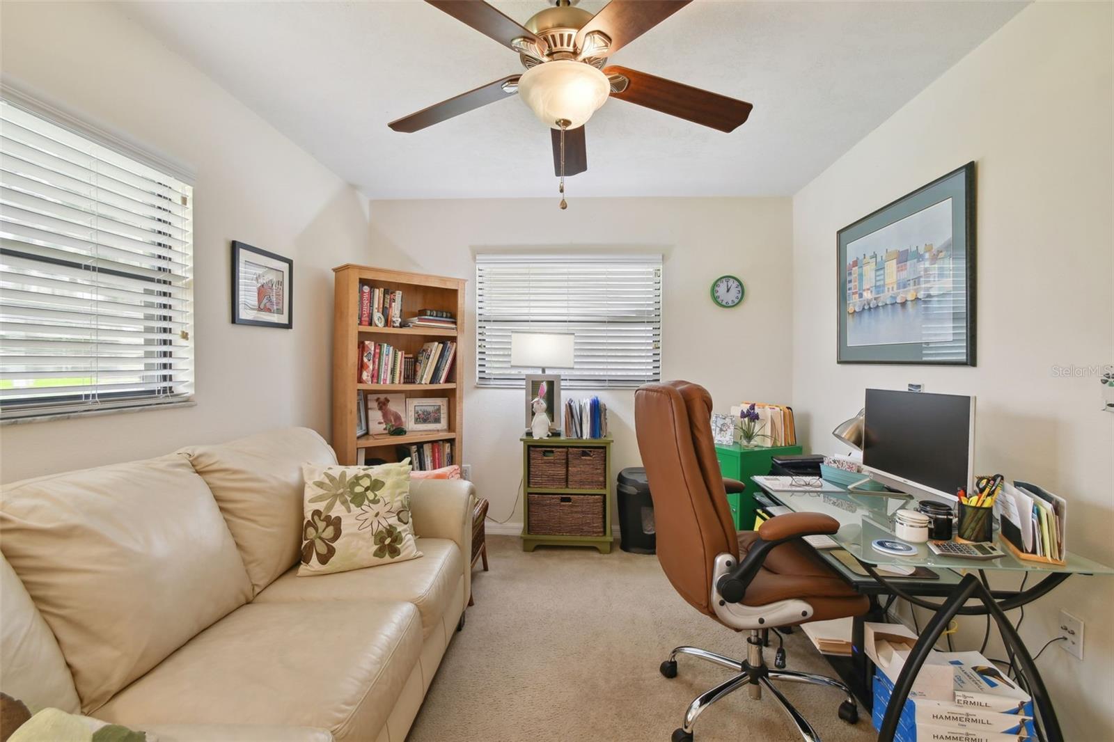 PINE LAKES - Residential