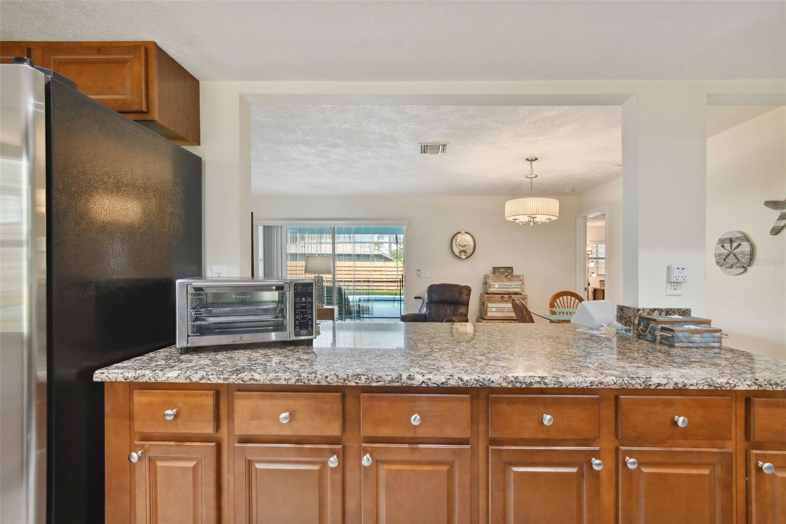 PINE LAKES - Residential