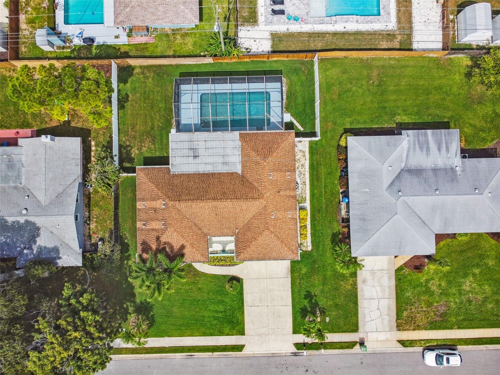 PINE LAKES - Residential