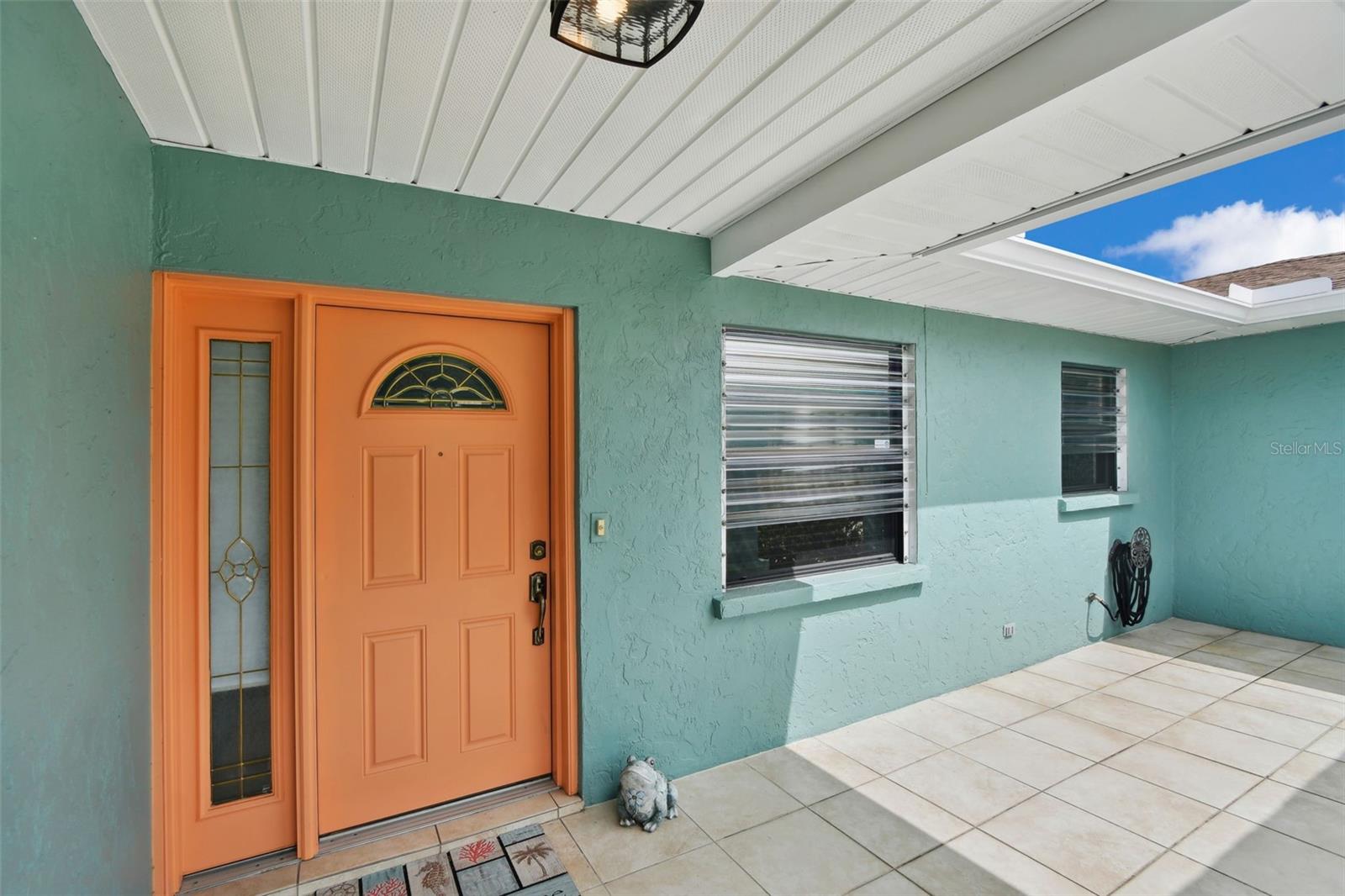 PINE LAKES - Residential